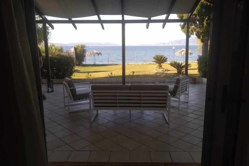 Kalypso Relaxing Shelter Apartment Arkitsa Luaran gambar